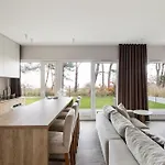 Let's Sea - 2 Bedroom - Premium Baltic With Front Sea View Garden And Access Apartman
