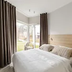 Let's Sea - 2 Bedroom - Premium Baltic With Front Sea View Garden And Access Apartman *