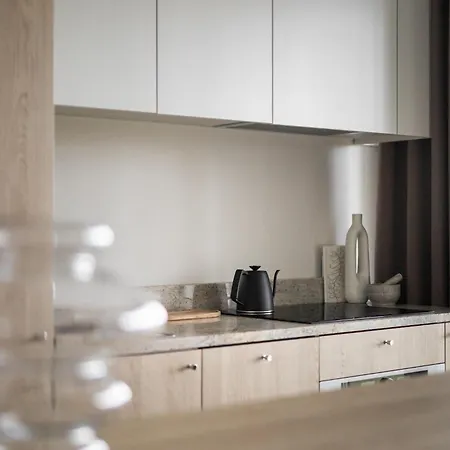 Apartament Let's Sea - 2 Bedroom - Premium Baltic With Front Sea View Garden And Access