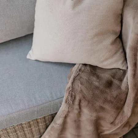 Let's Sea - 2 Bedroom - Premium Baltic With Front Sea View Garden And Access * Гонски