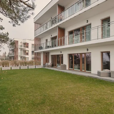Apartment Let'S Sea - 2 Bedroom - Premium Baltic Apartment With Front Sea View Garden And Spa Access Gaski (Koszalin)