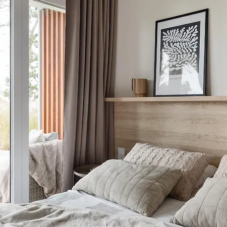 Let's Sea - 2 Bedroom - Premium Baltic With Front Sea View Garden And Access * Гонски