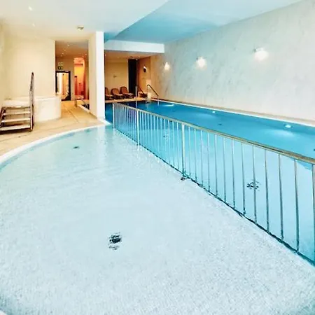 Apartment Let'S Sea - 2 Bedroom - Premium Baltic Apartment With Front Sea View Garden And Spa Access Gaski (Koszalin)